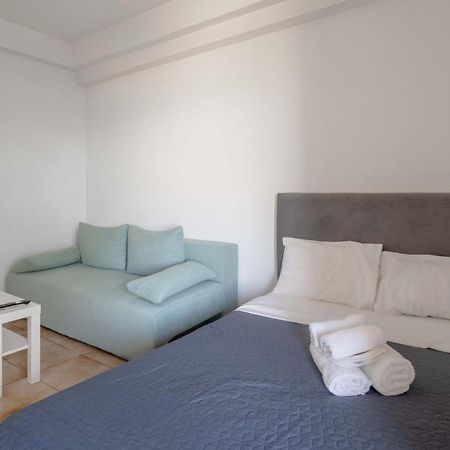 Elia Mini Suites 6 Лариса Екстер'єр фото