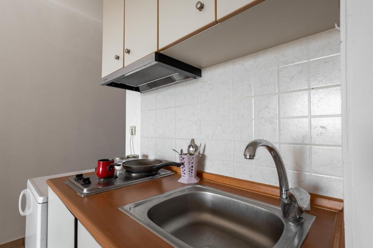 Elia Mini Suites 6 Лариса Екстер'єр фото